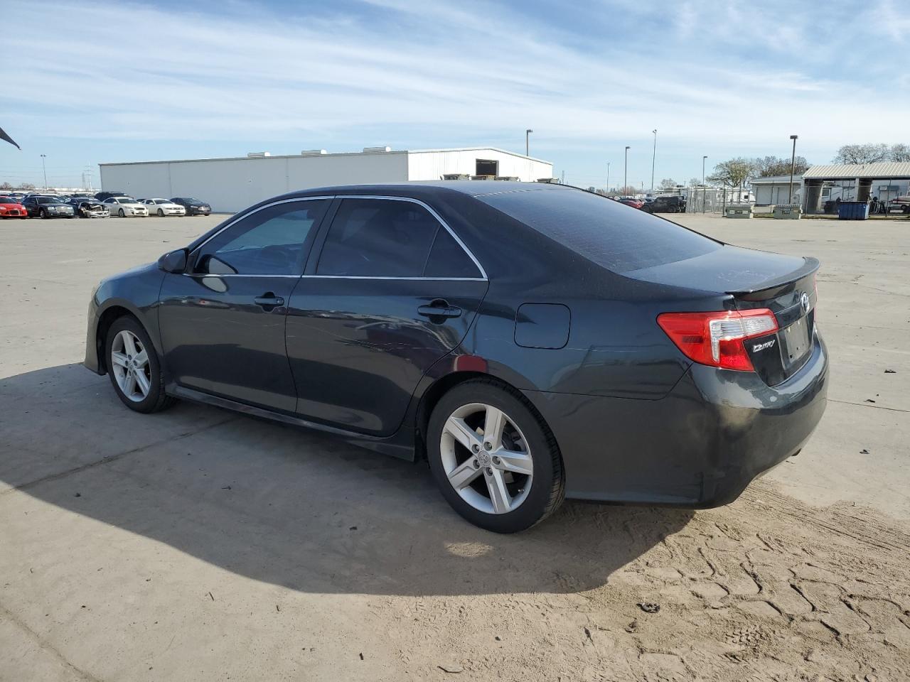 2012 Toyota Camry VIN 4T1BF1FK1CU593835 Copart auction photo, side damage thumbnail 2