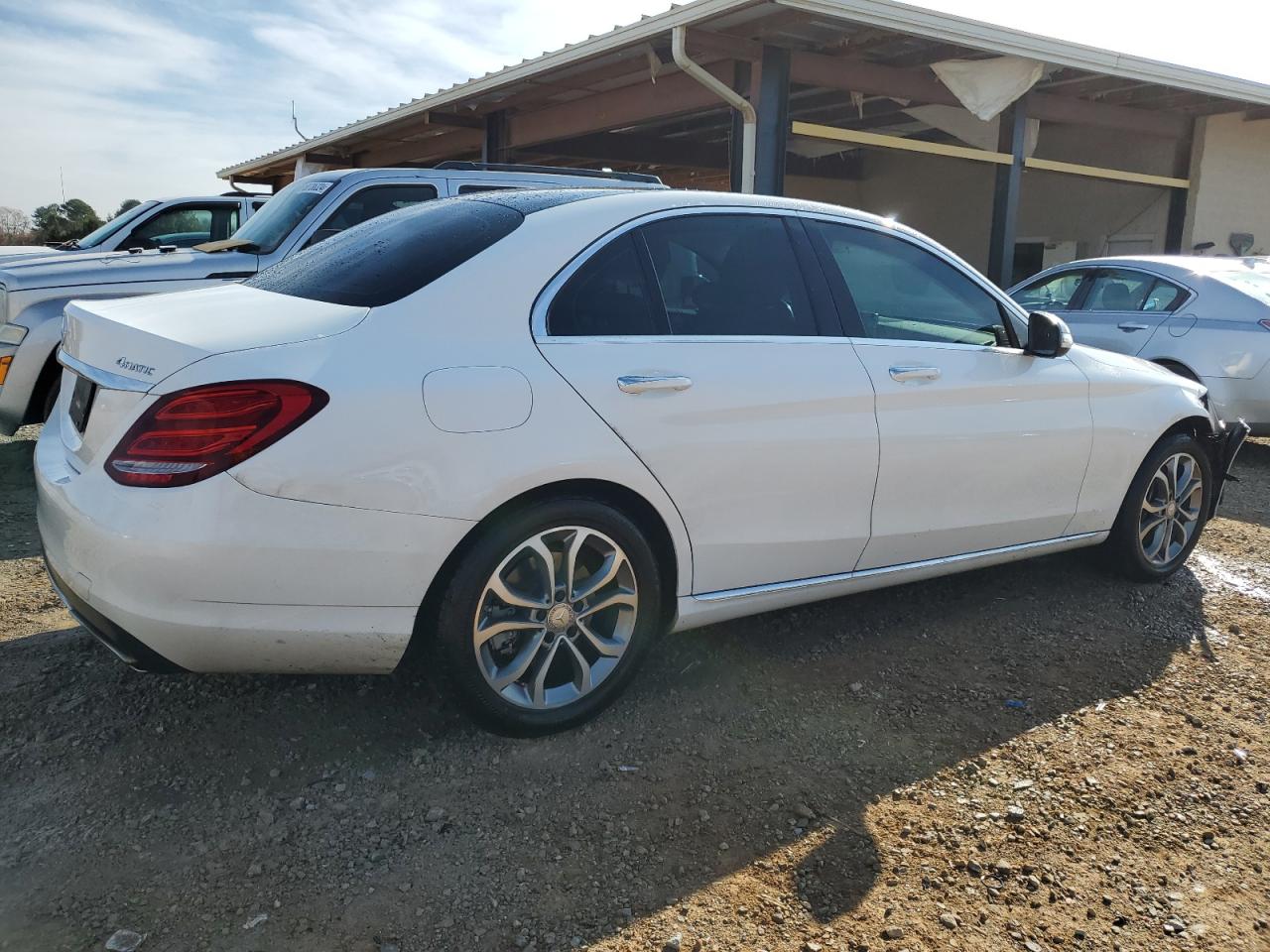 2015 Mercedes-Benz C-klasse VIN 55SWF4KB2FU041771 Copart auction photo, front end damage thumbnail 3
