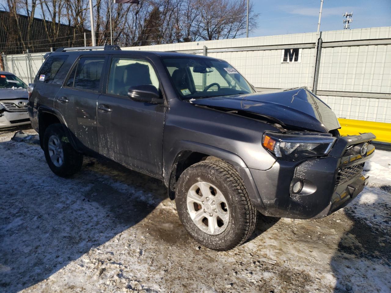 2019 Toyota 4Runner VIN JTEBU5JR8K5702088 Copart auction photo, front end damage thumbnail 4