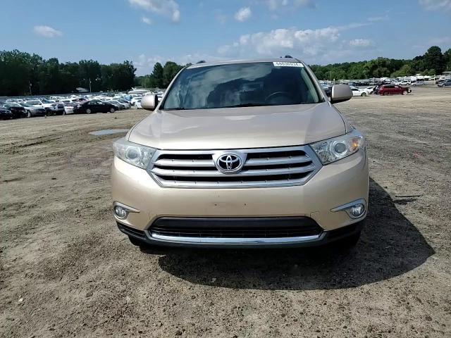 2012 Toyota Highlander VIN 5TDZK3EH7CS068346 Copart auction photo, rear end / minor dent/scratches damage thumbnail 11