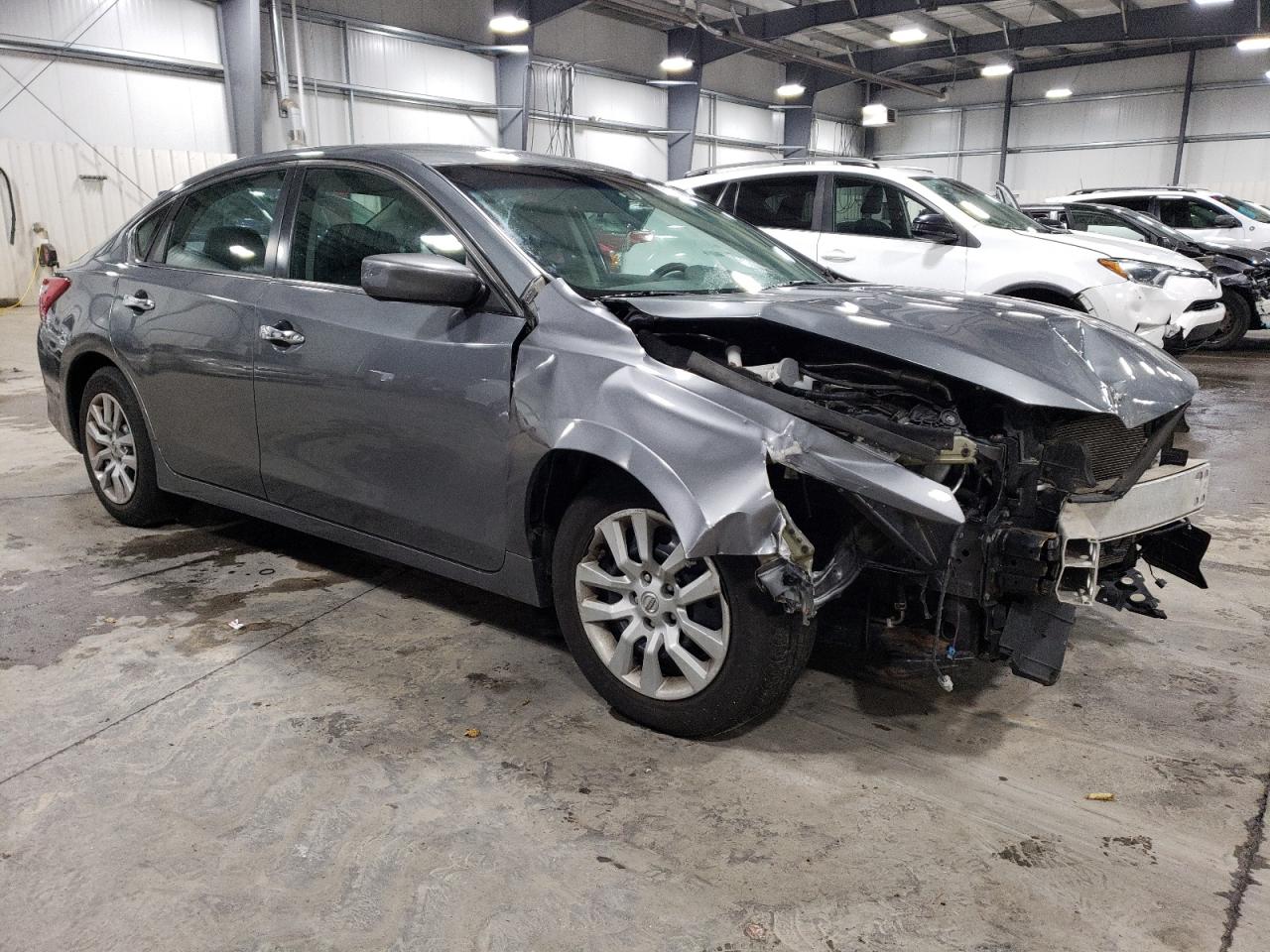 2017 Nissan Altima VIN 1N4AL3AP0HN363413 Copart auction photo, front end damage thumbnail 4
