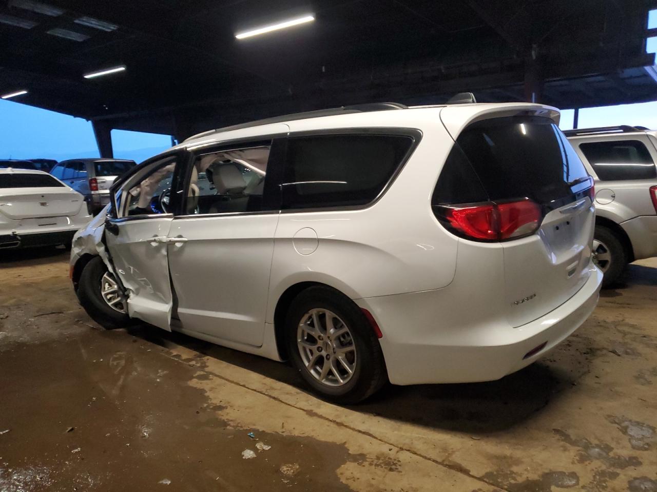 2021 Chrysler Voyager VIN 2C4RC1DG1MR519596 Copart auction photo, front end / undercarriage damage thumbnail 2