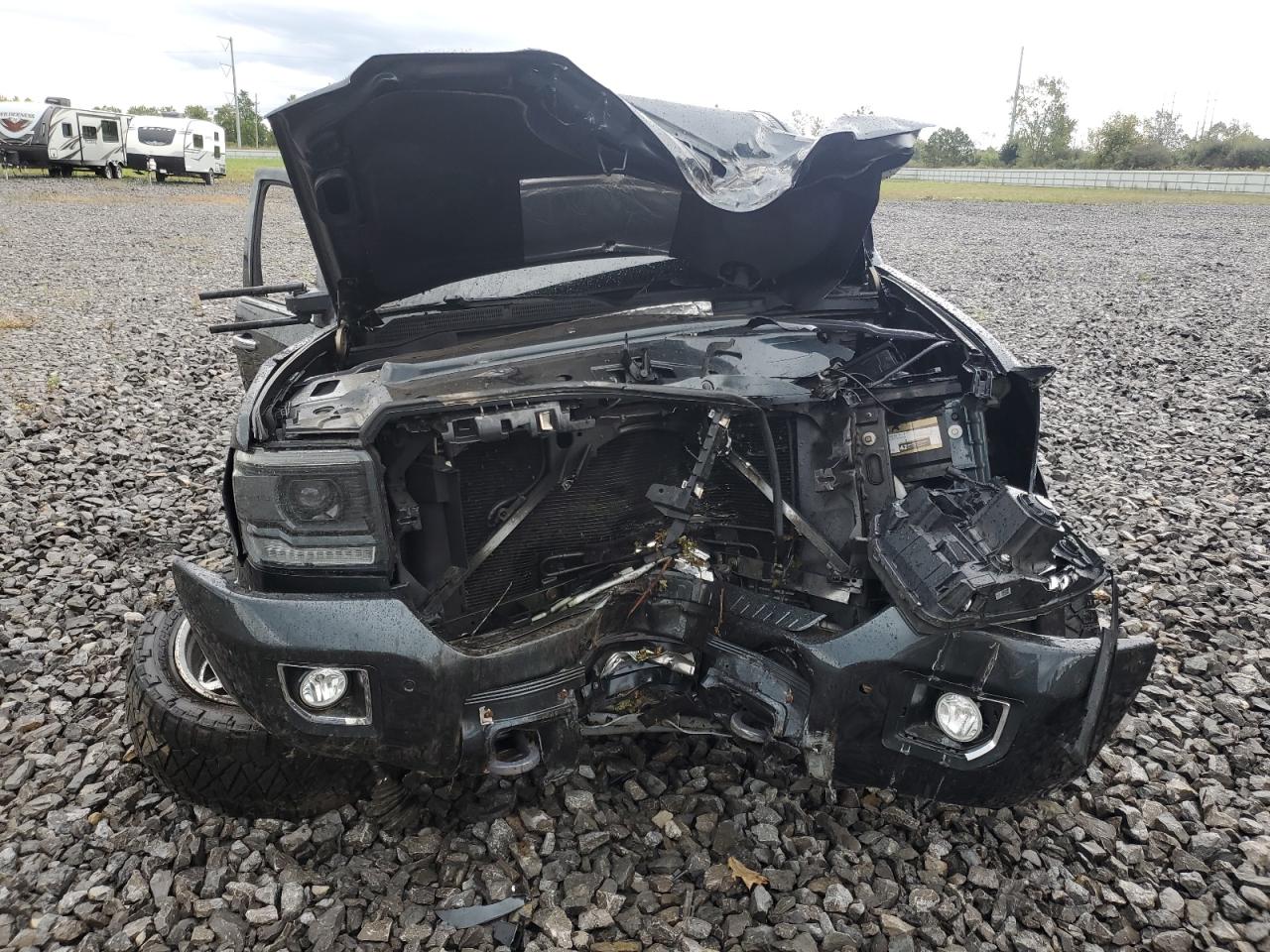 2018 GMC Sierra VIN 1GT12UEY8JF208789 Copart auction photo, all over damage thumbnail 5