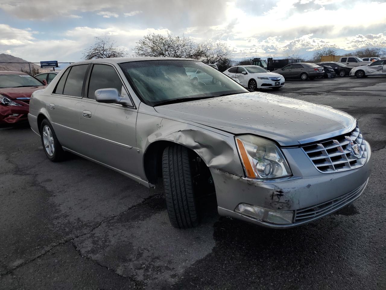 2006 Cadillac DTS VIN 1G6KD57Y96U236639 Copart auction photo, front end damage thumbnail 4