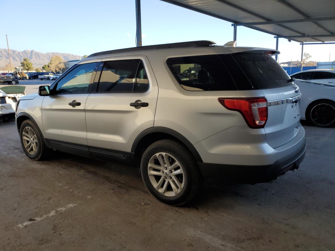 2017 Ford Explorer VIN 1FM5K7B8XHGA70373 Copart auction photo, front end damage thumbnail 2