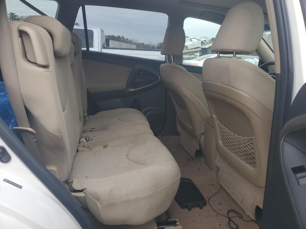 2011 Toyota RAV 4 VIN JTMBF4DV3B5040728 Copart auction photo, rear end / front end damage thumbnail 10