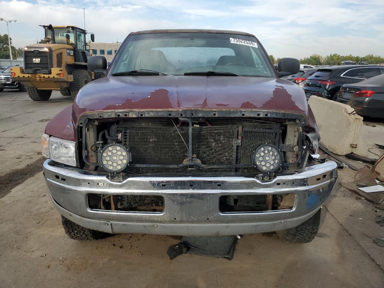 2000 Dodge RAM VIN 3B7KF2368YG140680 Copart auction photo, front end / rear end damage thumbnail 5