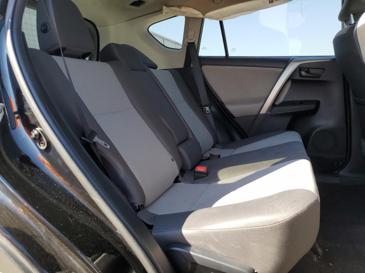 2015 Toyota RAV 4 VIN 2T3ZFREV7FW227186 Copart auction photo, rear end / minor dent/scratches damage thumbnail 11
