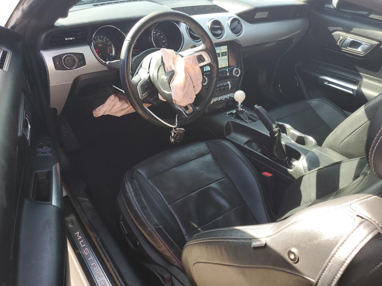 2017 Ford Mustang VIN 1FA6P8CF1H5343036 Copart auction photo, front end / side damage thumbnail 8