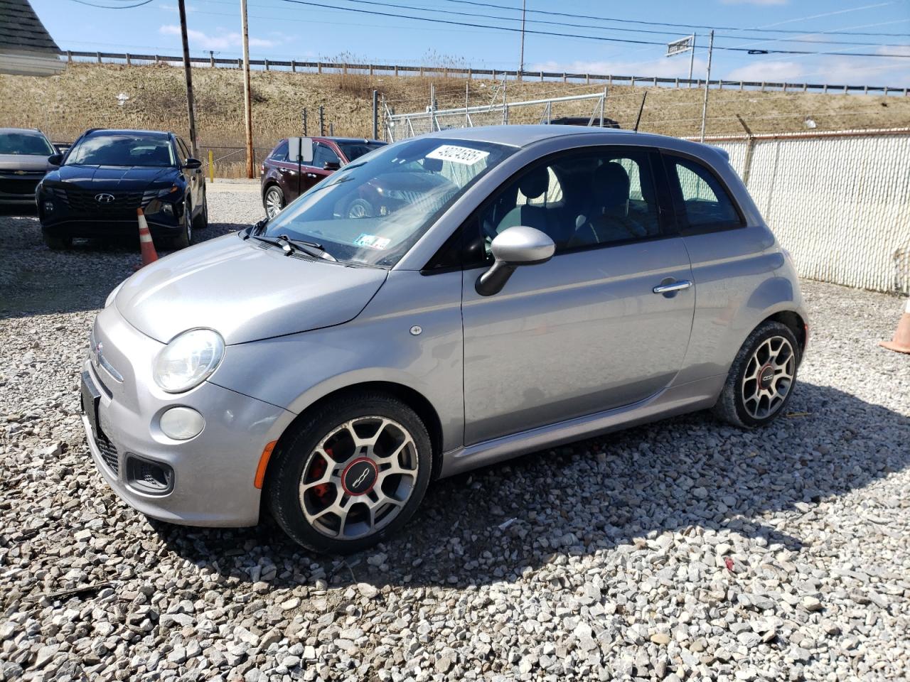 2015 Fiat 500 VIN 3C3CFFBR5FT648380 - Copart auction photo
