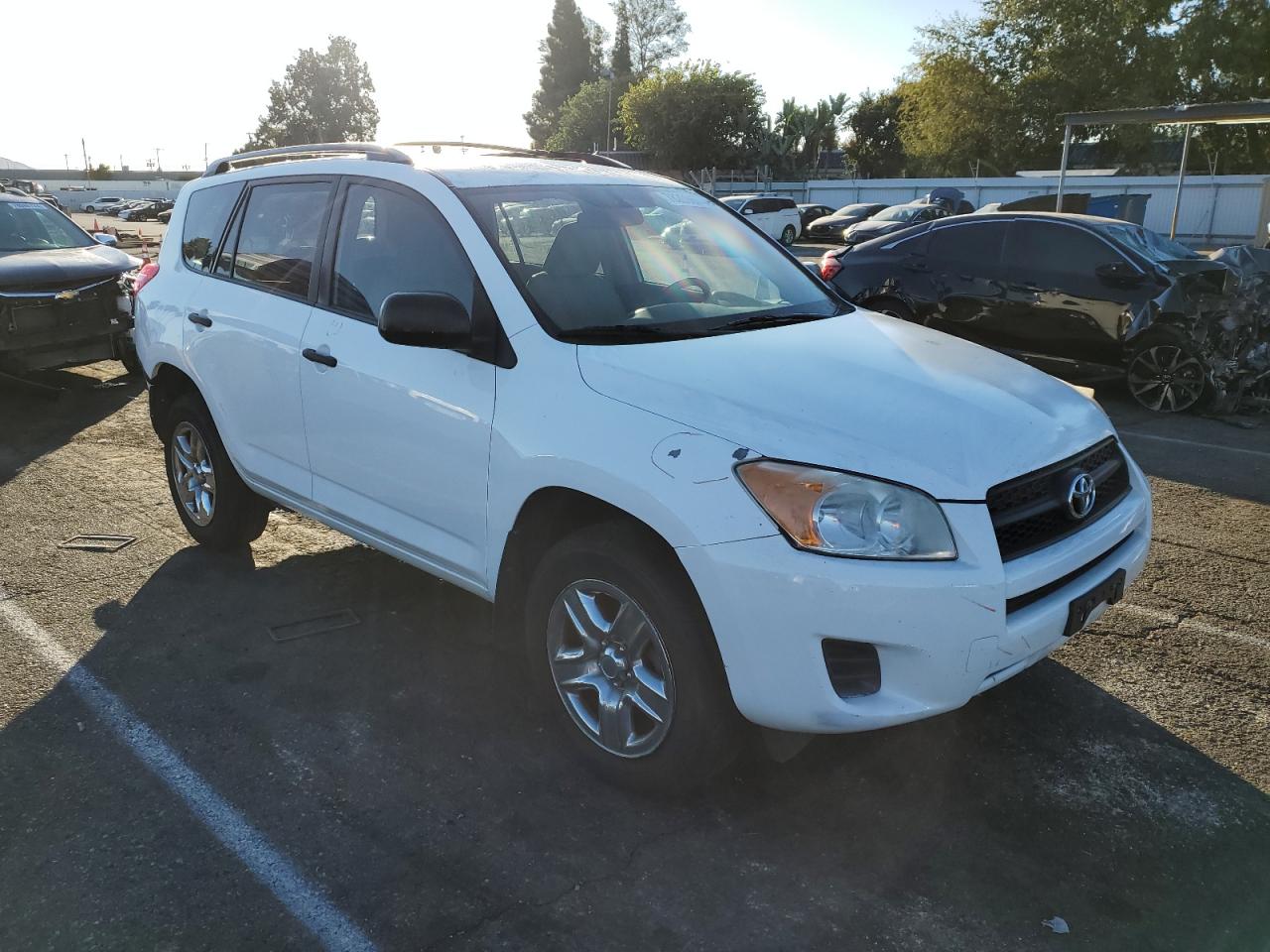 2012 Toyota RAV 4 VIN 2T3ZF4DV8CW152577 Copart auction photo, rear end / minor dent/scratches damage thumbnail 4