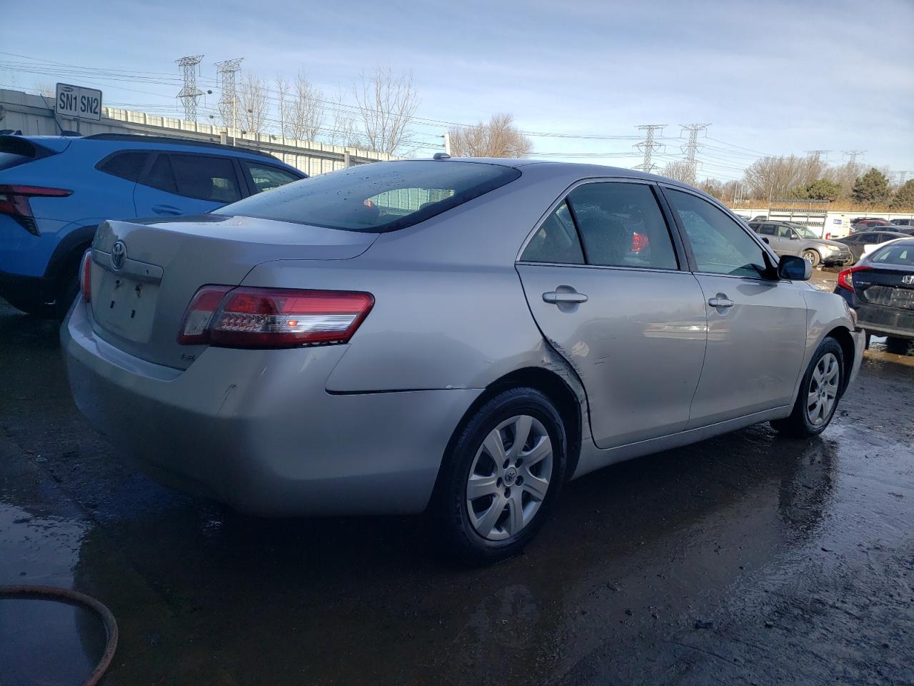 2011 Toyota Camry VIN 4T1BF3EK4BU598670 Copart auction photo, front end / rear end damage thumbnail 3