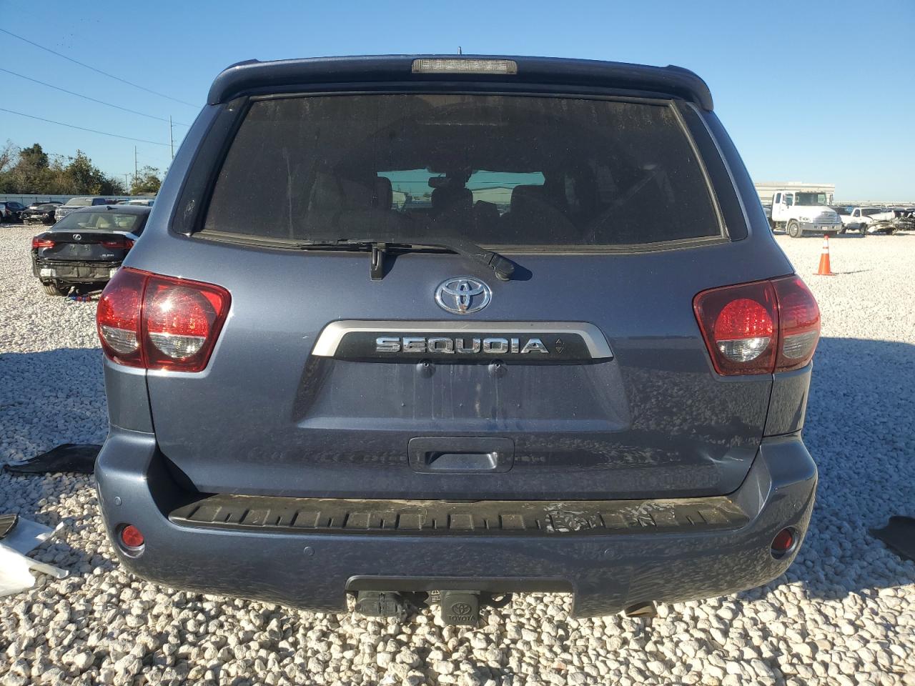 2020 Toyota Sequoia VIN 5TDJY5G18LS180631 Copart auction photo, front end damage thumbnail 6
