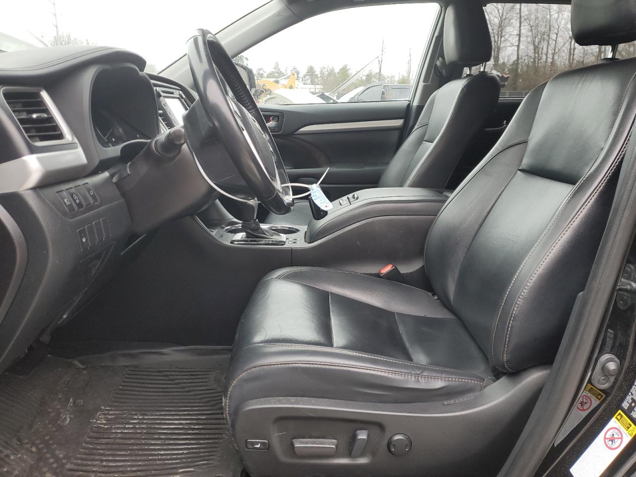 2019 Toyota Highlander VIN 5TDJZRFH5KS596203 Copart auction photo, rear end damage thumbnail 7