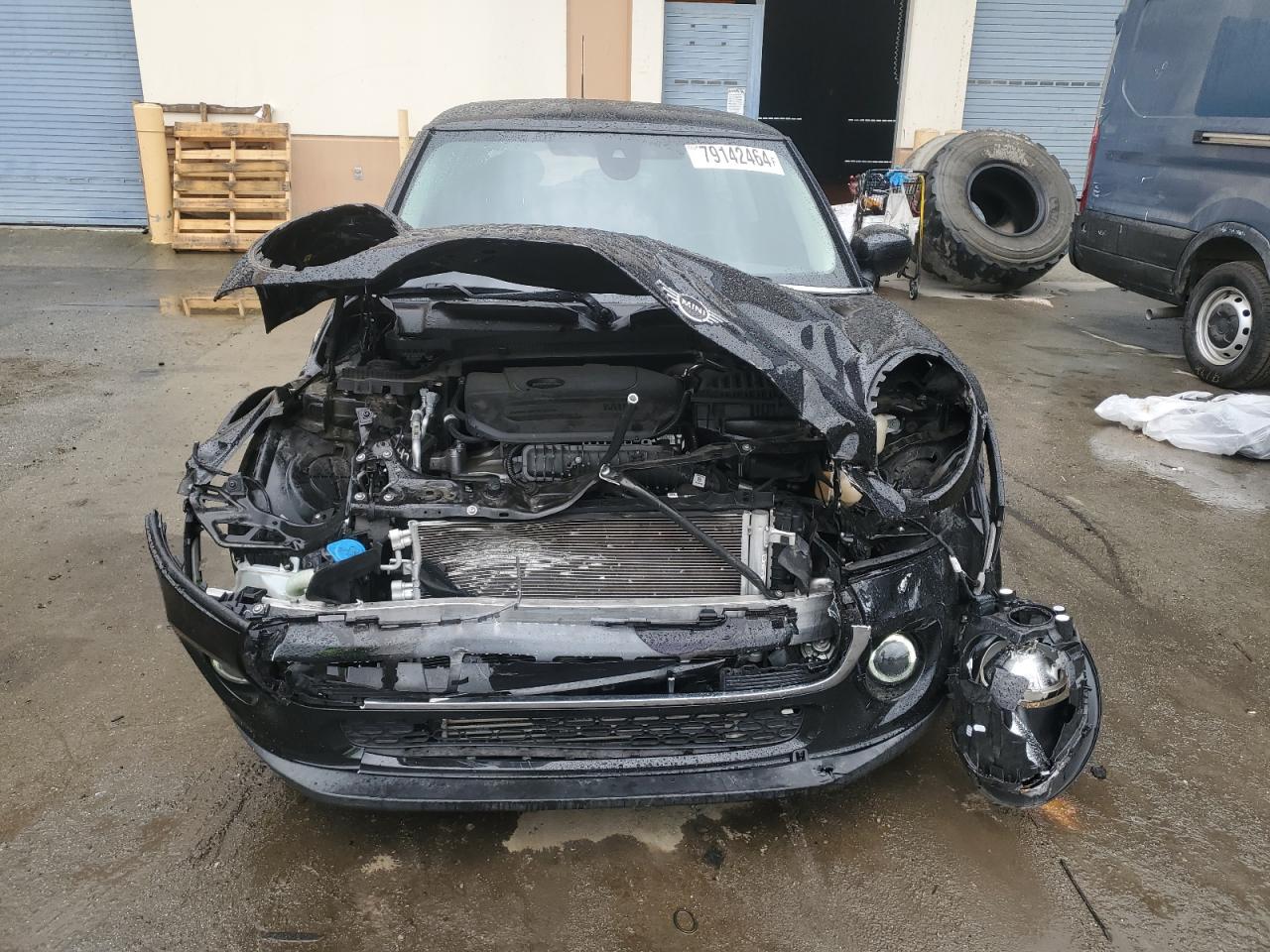 2021 MINI Cooper VIN WMWXR3C06M2N12998 Copart auction photo, front end / undercarriage damage thumbnail 5