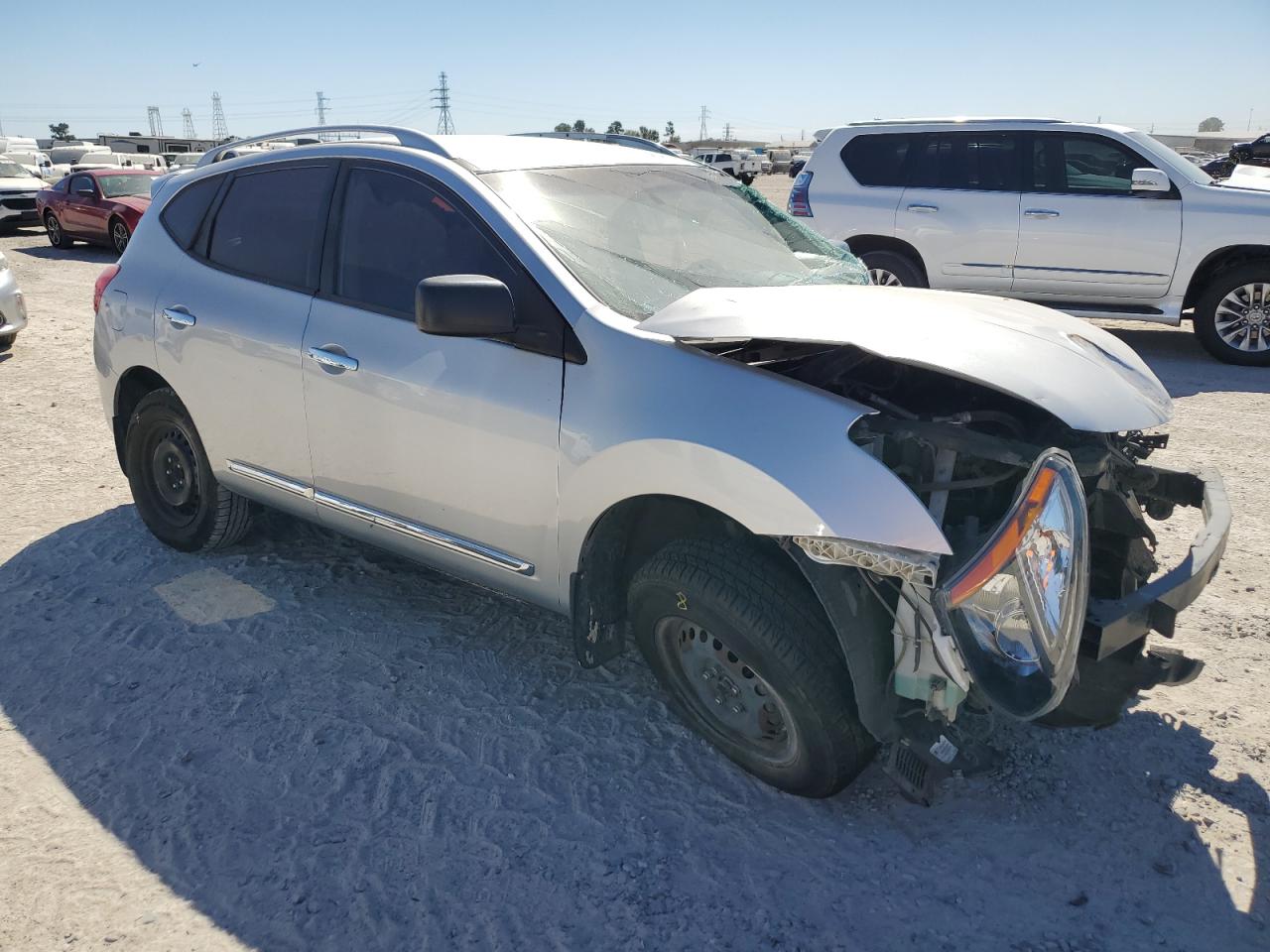 2015 Nissan Rogue VIN JN8AS5MT7FW672003 Copart auction photo, front end / side damage thumbnail 4
