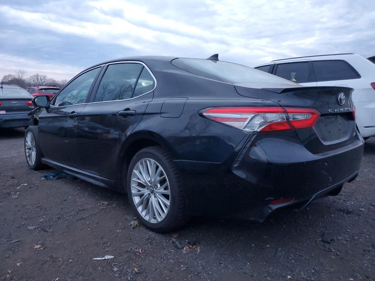 2019 Toyota Camry VIN 4T1B11HK7KU718024 Copart auction photo, front end / minor dent/scratches damage thumbnail 2