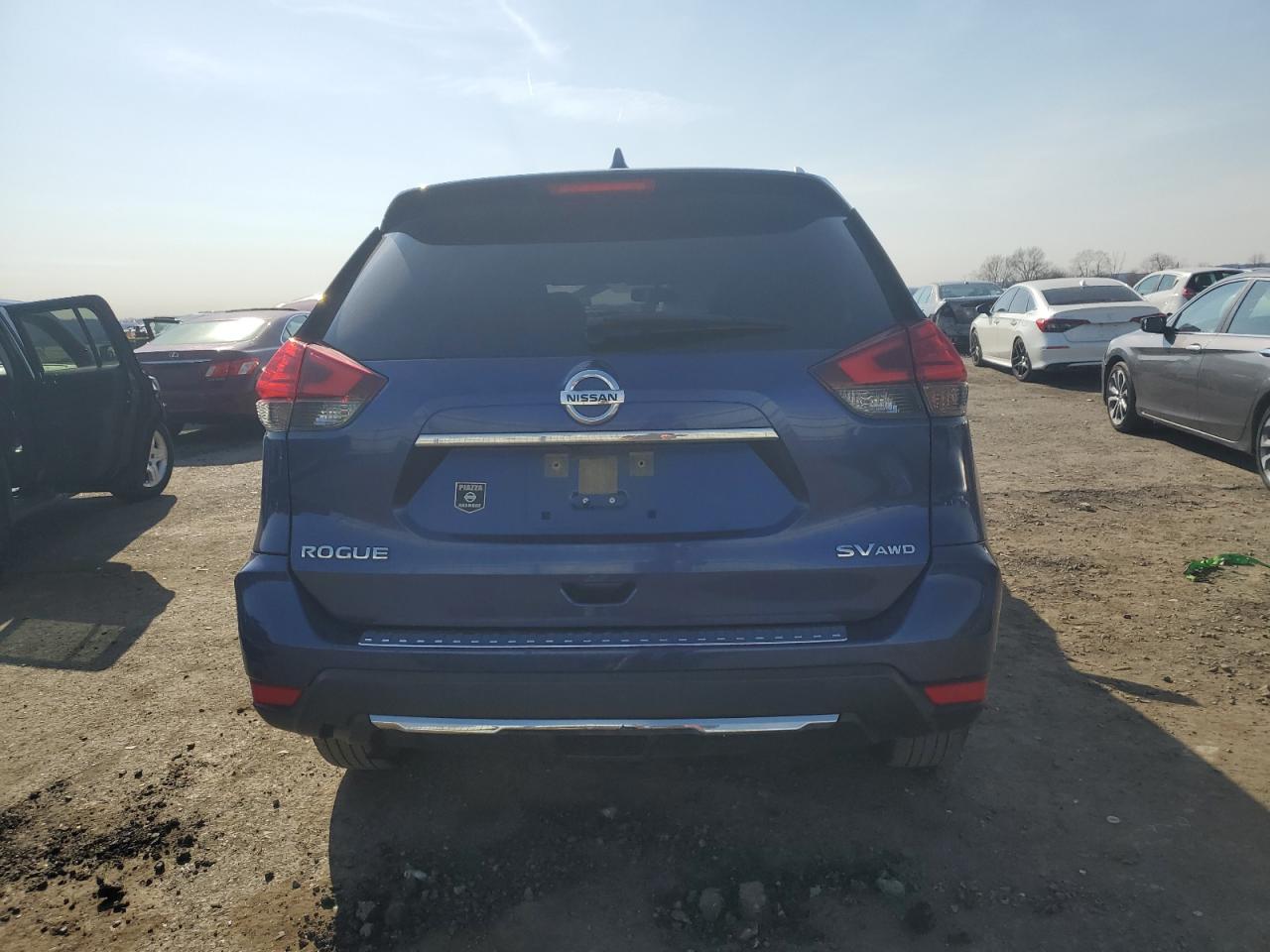 2017 Nissan Rogue VIN JN8AT2MV9HW016966 Copart auction photo, front end damage thumbnail 6