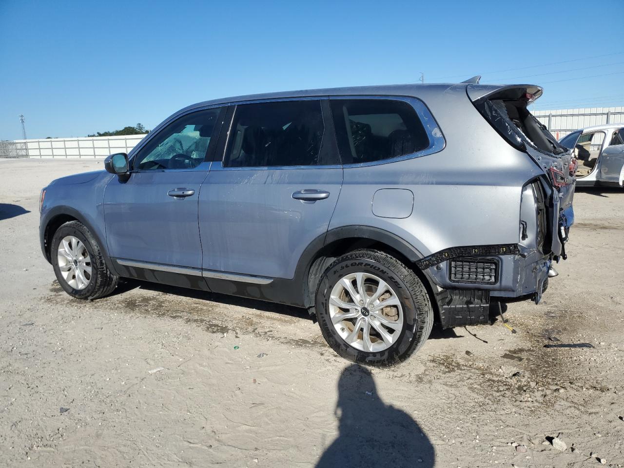 2021 KIA Telluride VIN 5XYP24HC6MG097624 Copart auction photo, rear end damage thumbnail 2