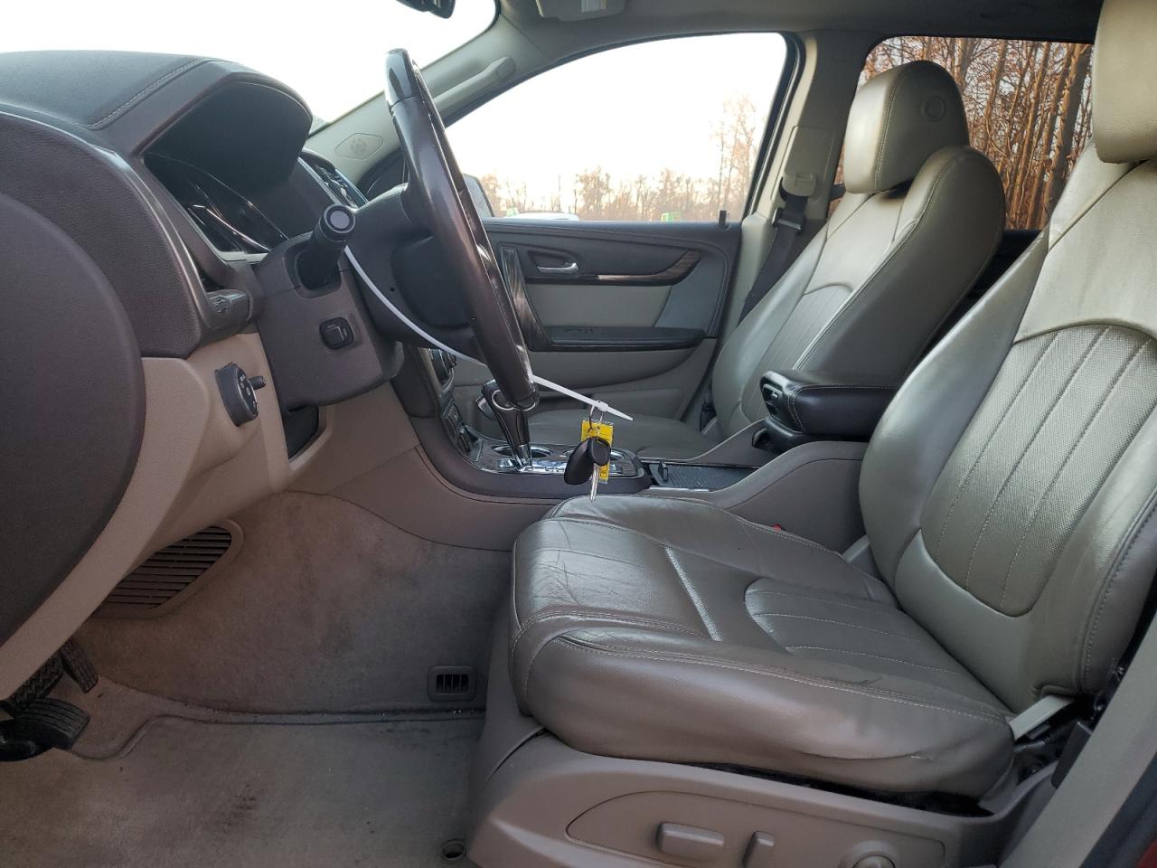 2015 GMC Acadia VIN 1GKKVTKD6FJ111901 Copart auction photo, front end / side damage thumbnail 7