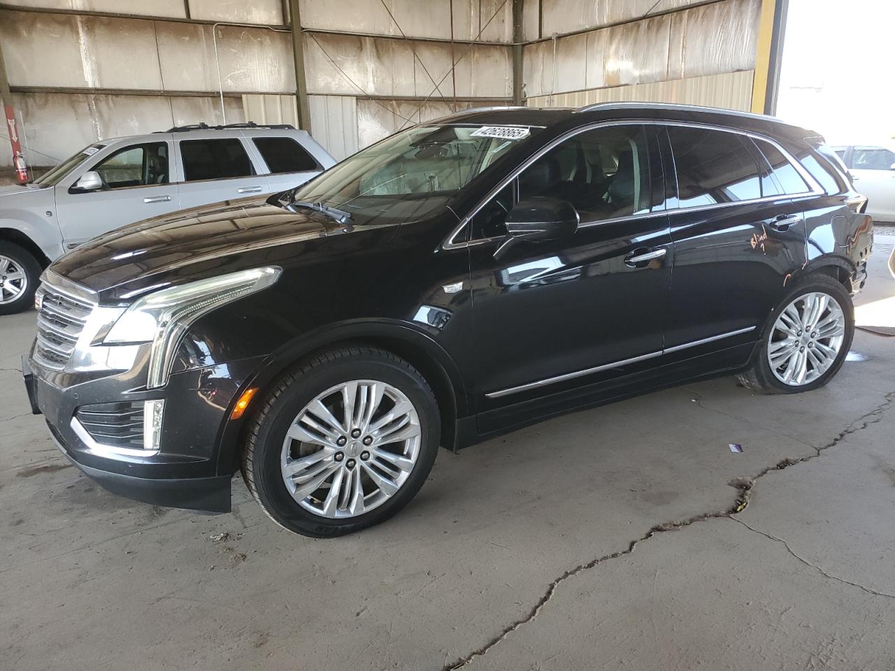 2018 Cadillac XT5 VIN 1GYKNERS3JZ237813