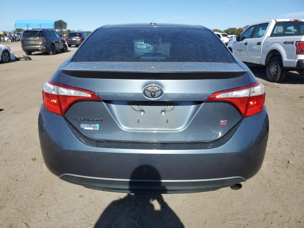2015 Toyota Corolla VIN 2T1BURHE7FC404140 Copart auction photo, front end / side damage thumbnail 6