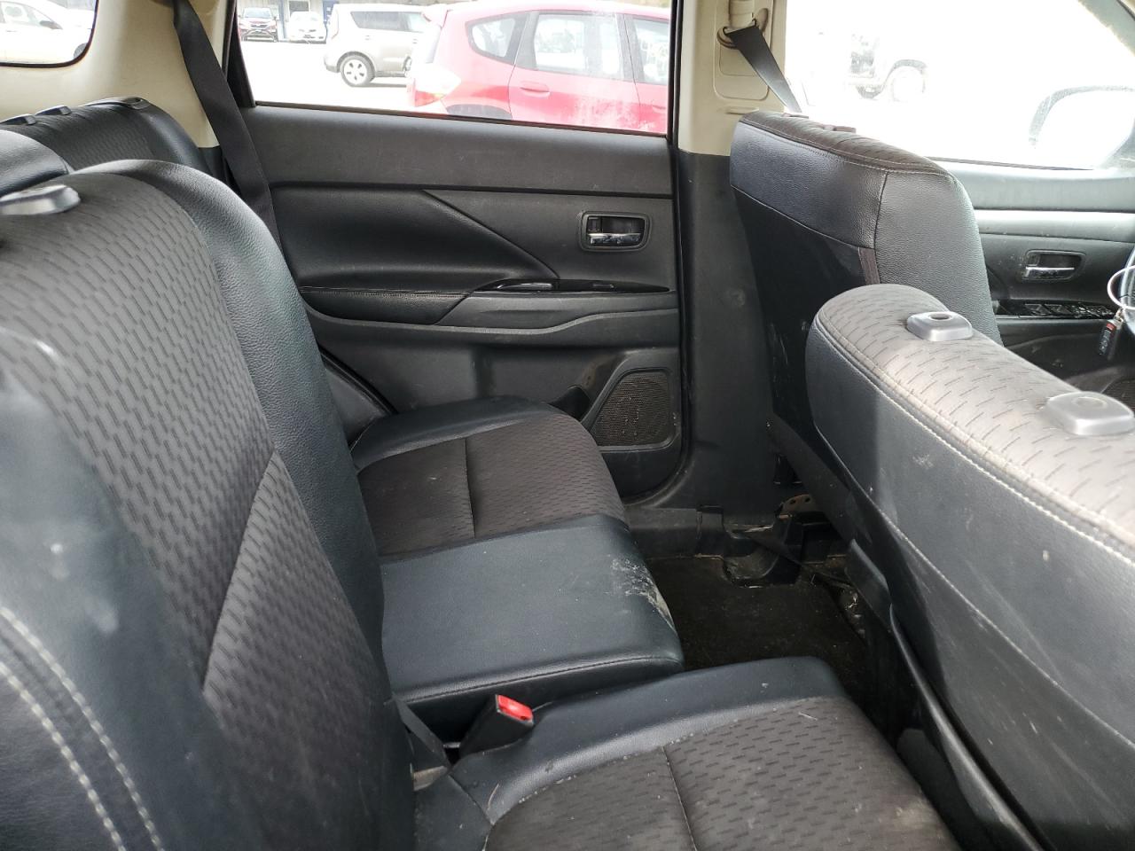 2015 Mitsubishi Outlander VIN JA4AZ3A35FZ011935 Copart auction photo, front end / side damage thumbnail 11