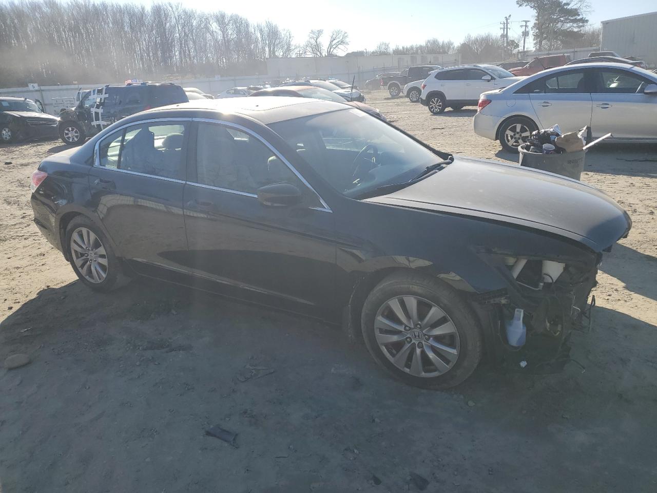 2011 Honda Accord VIN 1HGCP2F73BA123251 Copart auction photo, front end / minor dent/scratches damage thumbnail 4