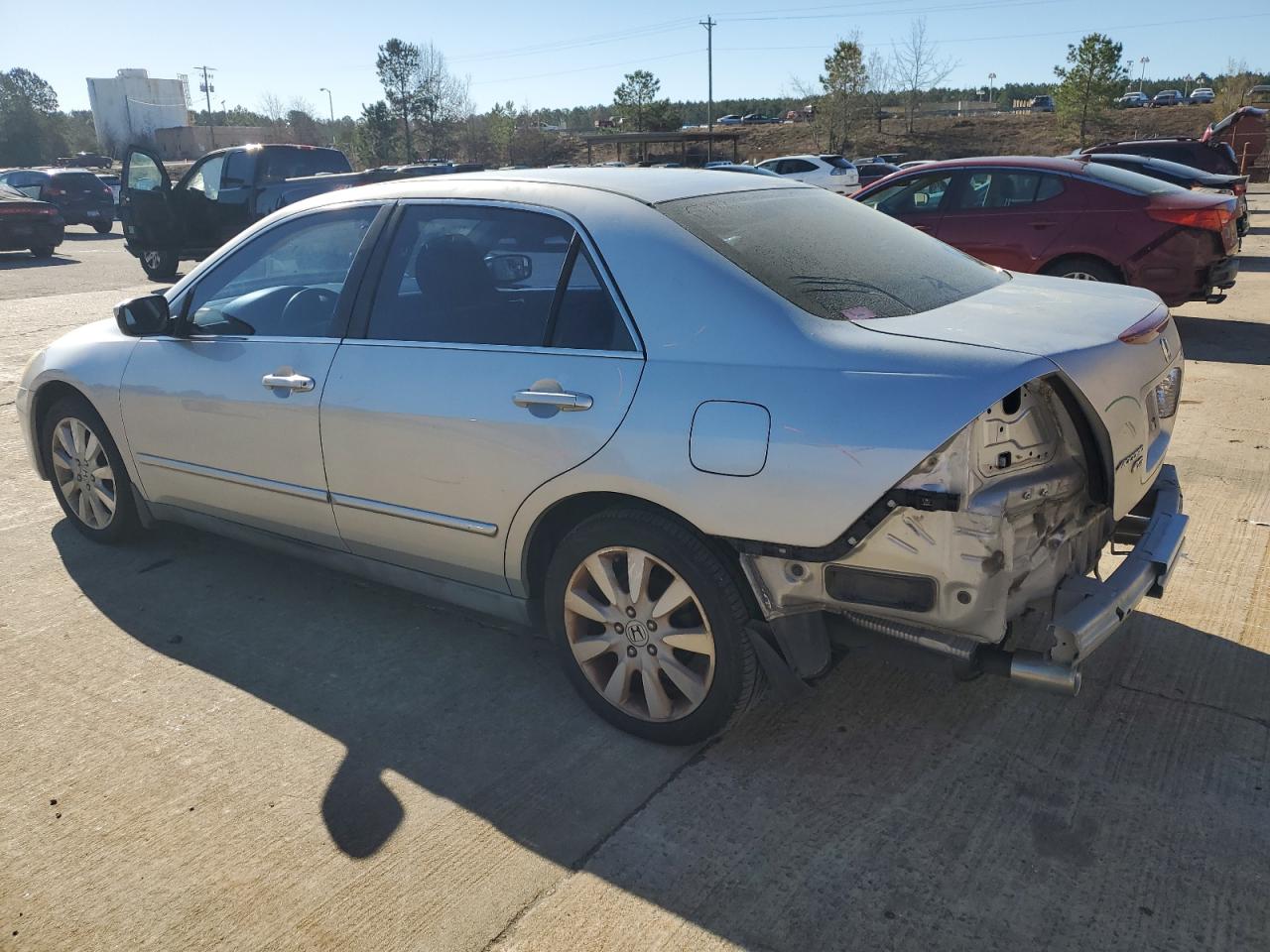 2007 Honda Accord VIN 1HGCM66477A105039 Copart auction photo, side damage thumbnail 2