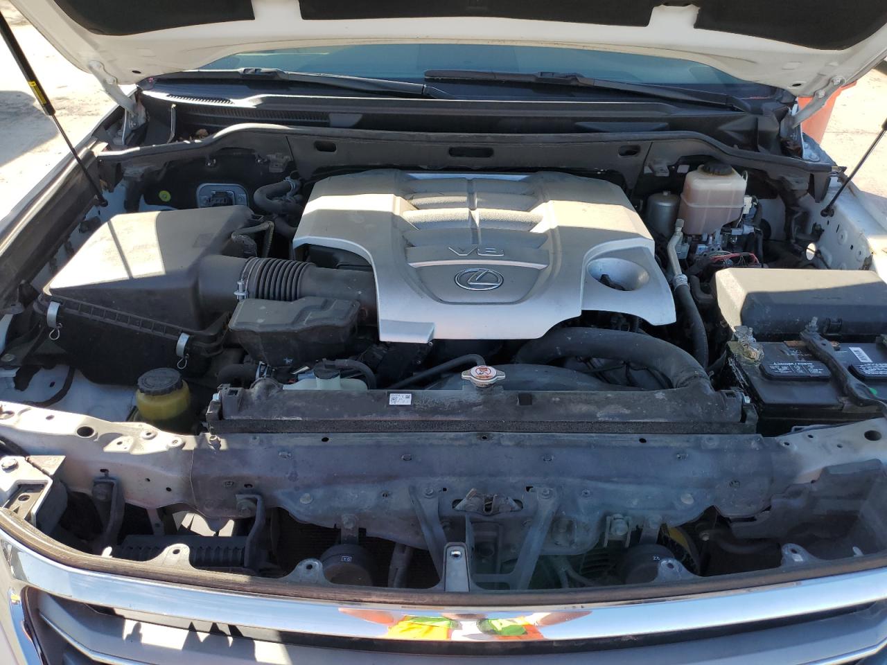 2013 Lexus LX VIN JTJHY7AX9D4125185 Copart auction photo, side / front end damage thumbnail 12