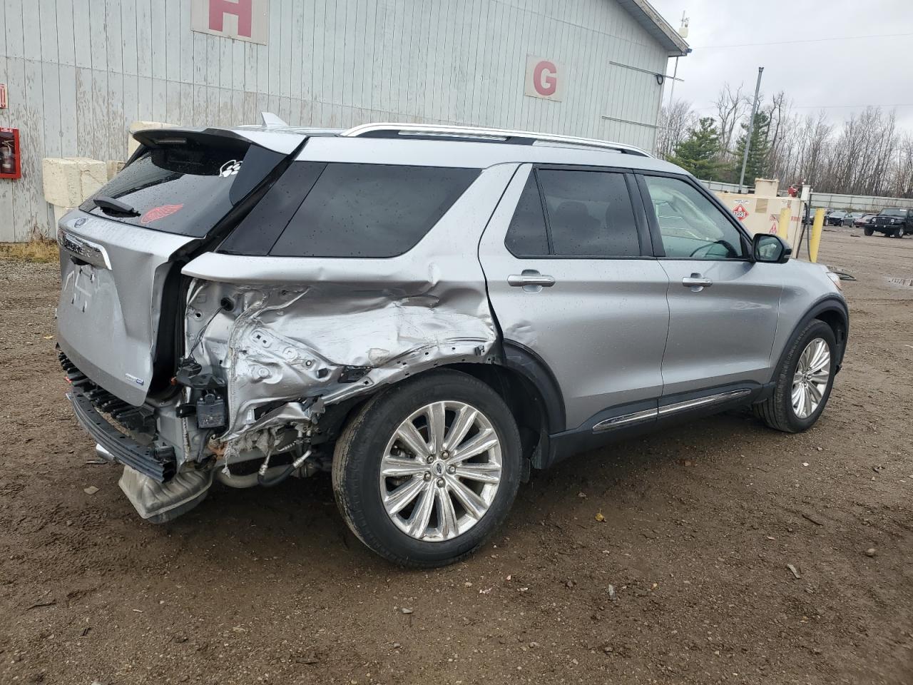 2020 Ford Explorer VIN 1FMSK8FH9LGA79142 Copart auction photo, rear end / minor dent/scratches damage thumbnail 3