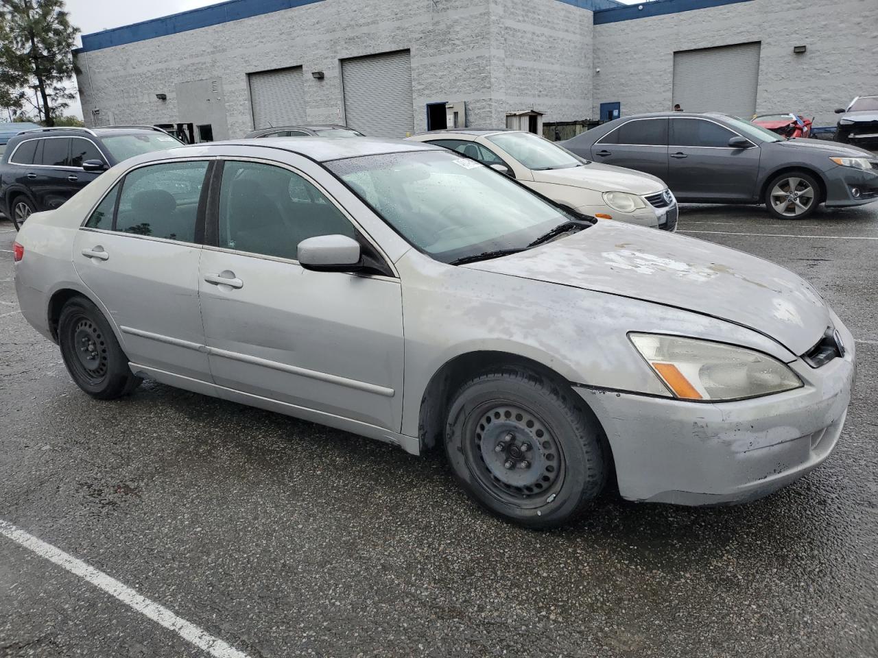 2005 Honda Accord VIN 1HGCM56435A119317 Copart auction photo, vandalism damage thumbnail 4