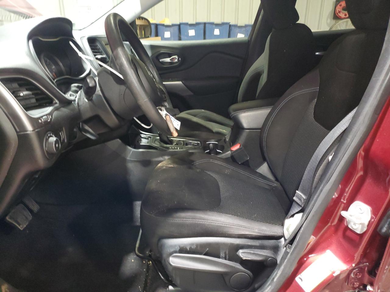 2019 Jeep Grand Cherokee VIN 1C4PJLCB0KD178299 Copart auction photo, side / rear end damage thumbnail 7