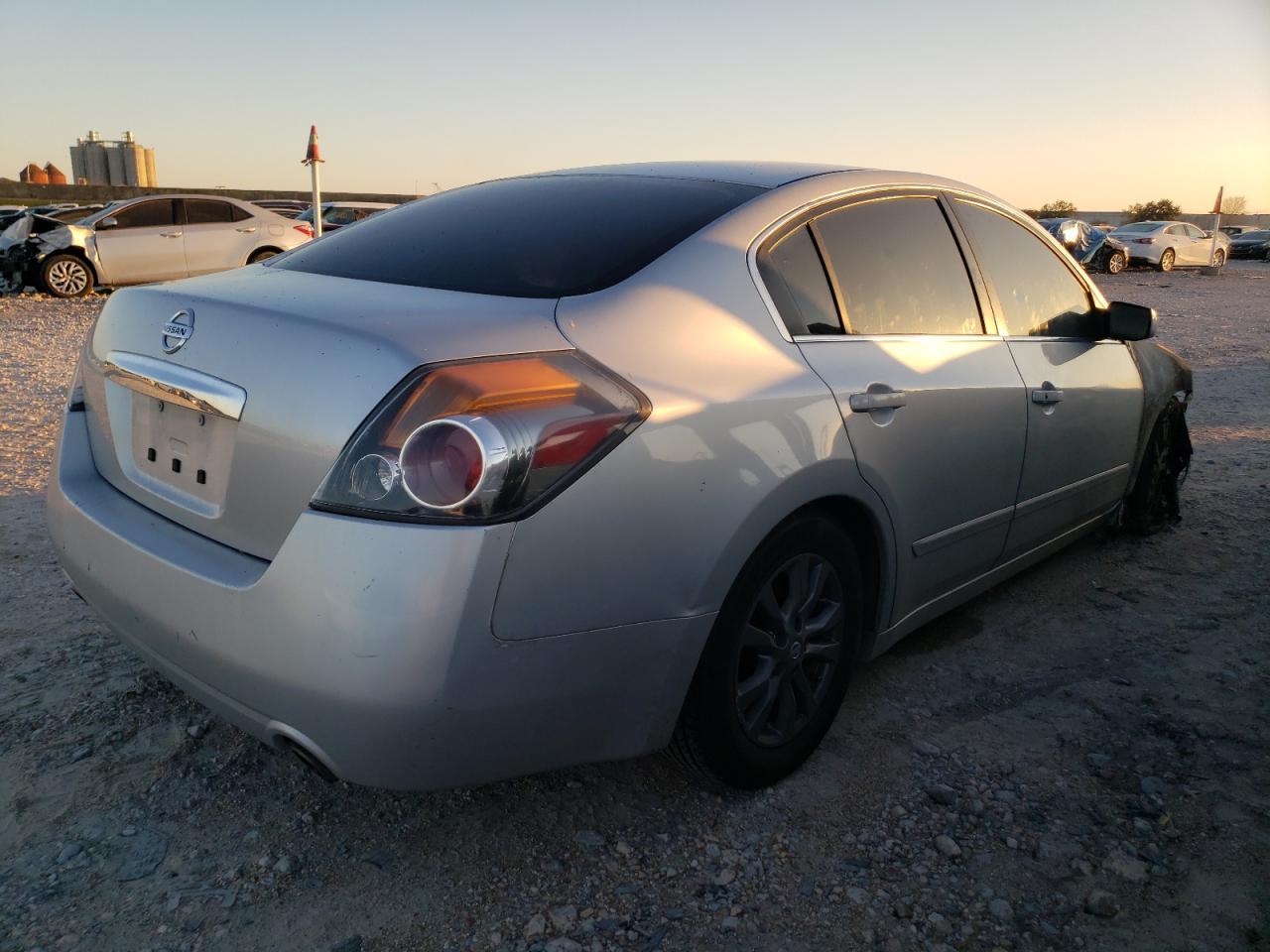 2009 Nissan Altima VIN 1N4AL21E39N414994 Copart auction photo, burn damage thumbnail 3