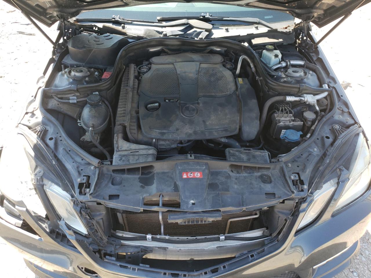 2012 Mercedes-Benz E-klasse VIN WDDHF5KB3CA592091 Copart auction photo, front end / side damage thumbnail 12