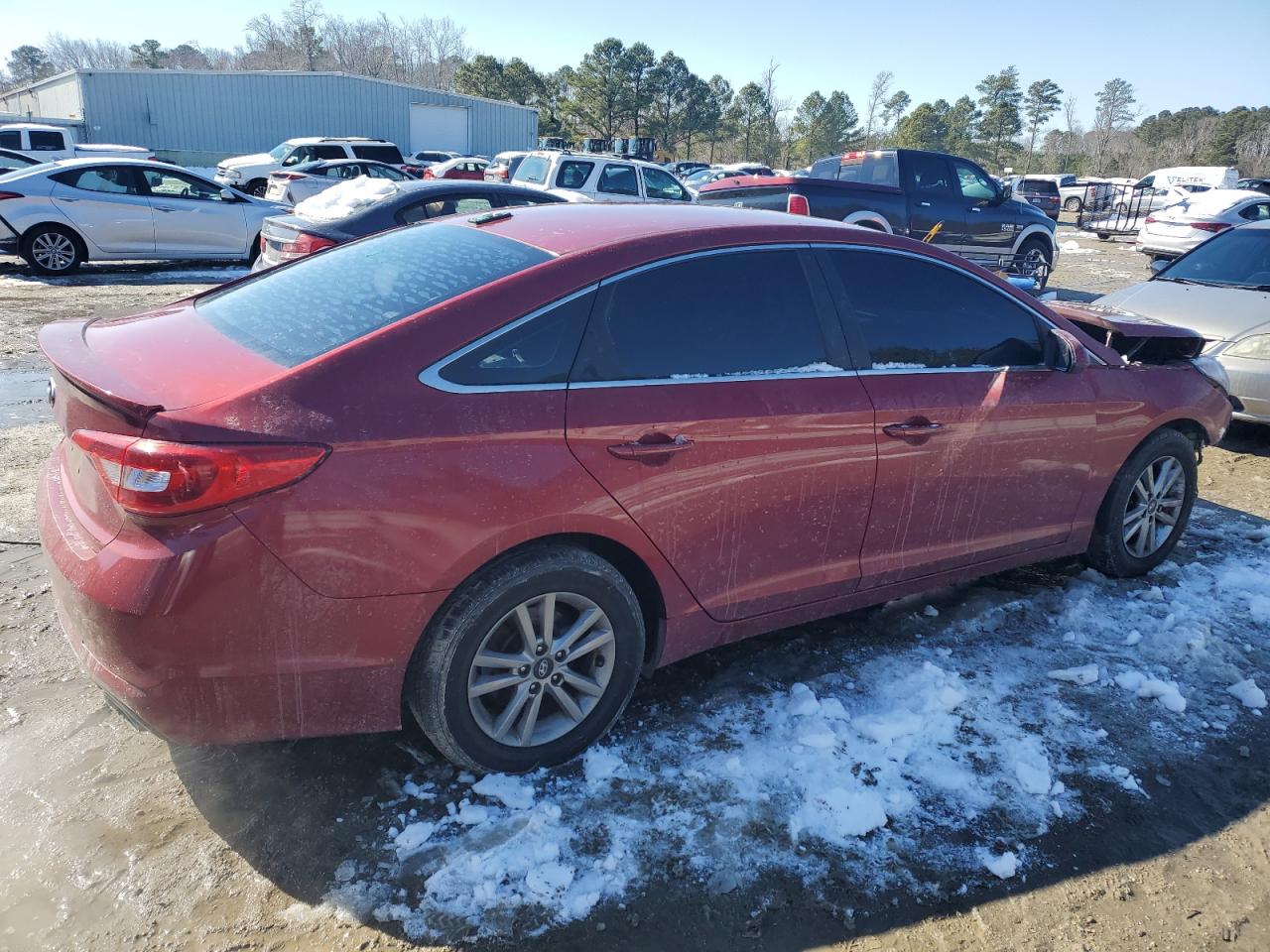 2016 Hyundai Sonata VIN 5NPE24AF8GH363606 Copart auction photo, front end / minor dent/scratches damage thumbnail 3