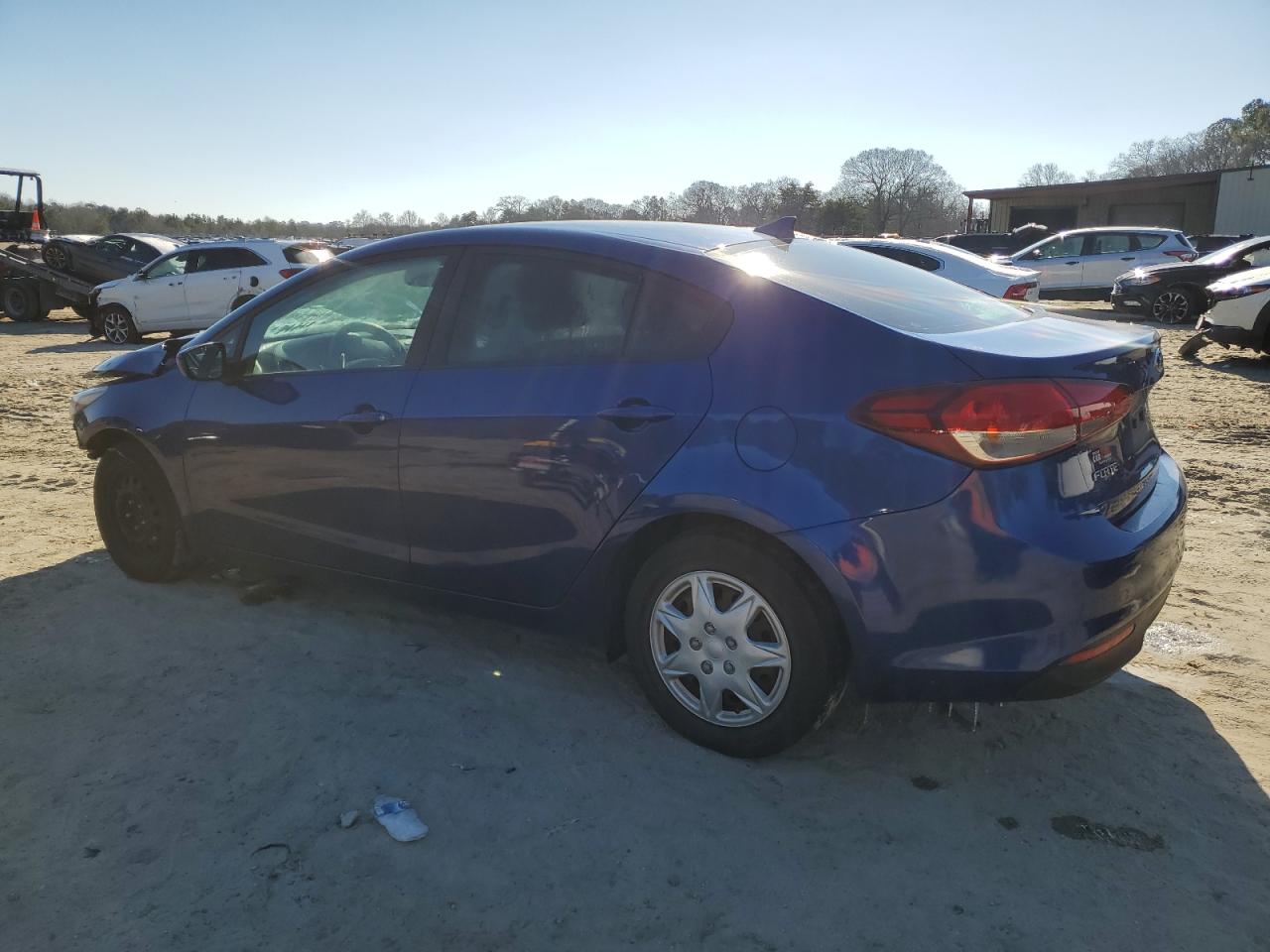 2017 KIA Forte VIN 3KPFK4A74HE152843 Copart auction photo, front end / minor dent/scratches damage thumbnail 2