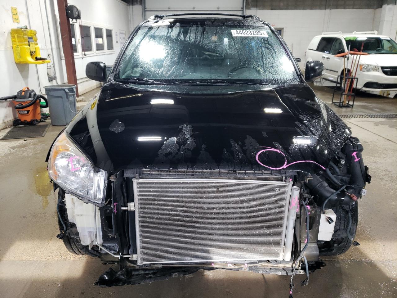 2011 Toyota RAV 4 VIN 2T3DK4DVXBW059368 Copart auction photo, front end / side damage thumbnail 5