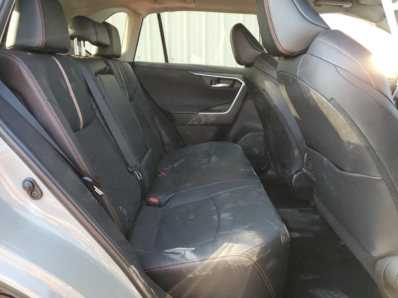 2023 Toyota RAV 4 VIN 2T3J1RFV8PW331780 Copart auction photo, side / minor dent/scratches damage thumbnail 11