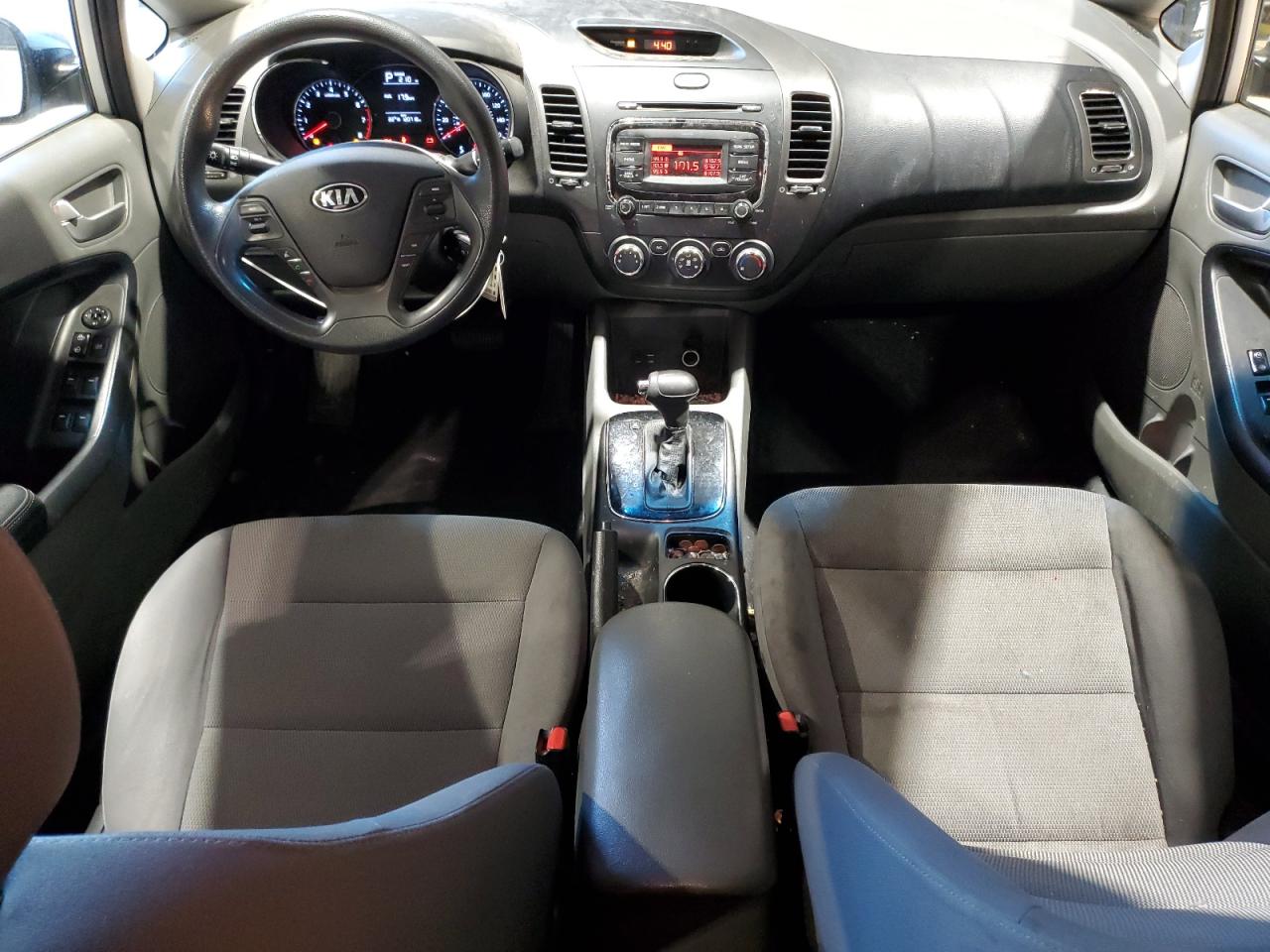 2017 KIA Forte VIN 3KPFK4A74HE143379 Copart auction photo, front end damage thumbnail 8