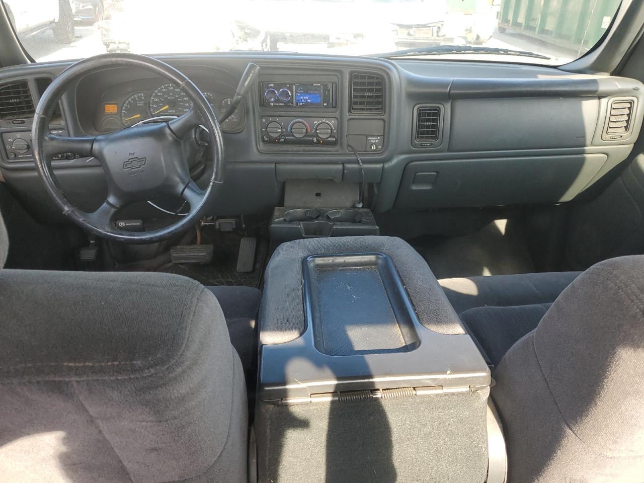 2000 Chevrolet Silverado VIN 1GCEC19V6YE334713 Copart auction photo, mechanical damage thumbnail 8