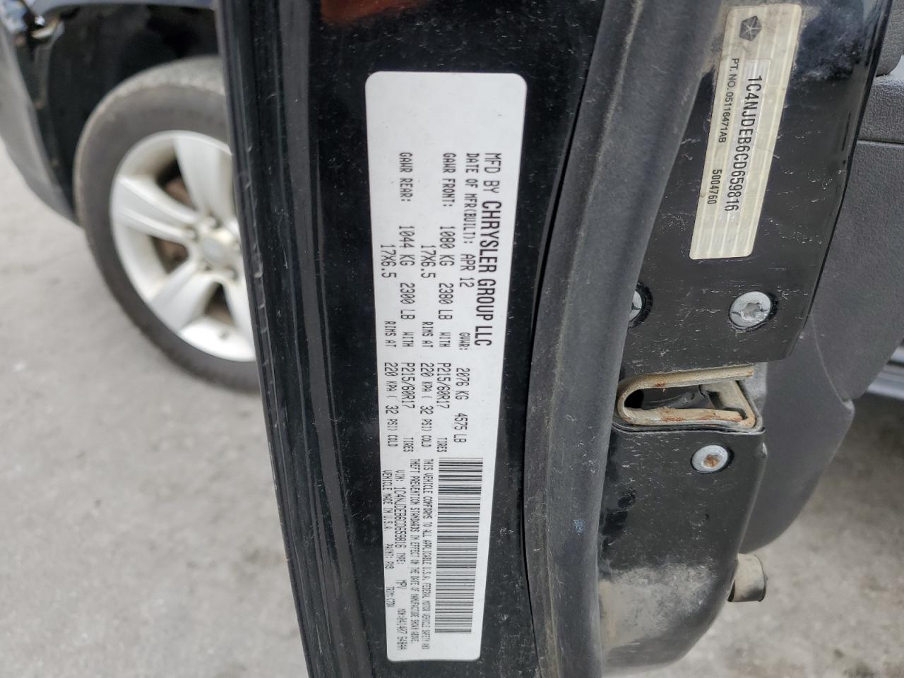 2012 Jeep Compass VIN 1C4NJDEB6CD659816 Copart auction photo, front end damage thumbnail 13