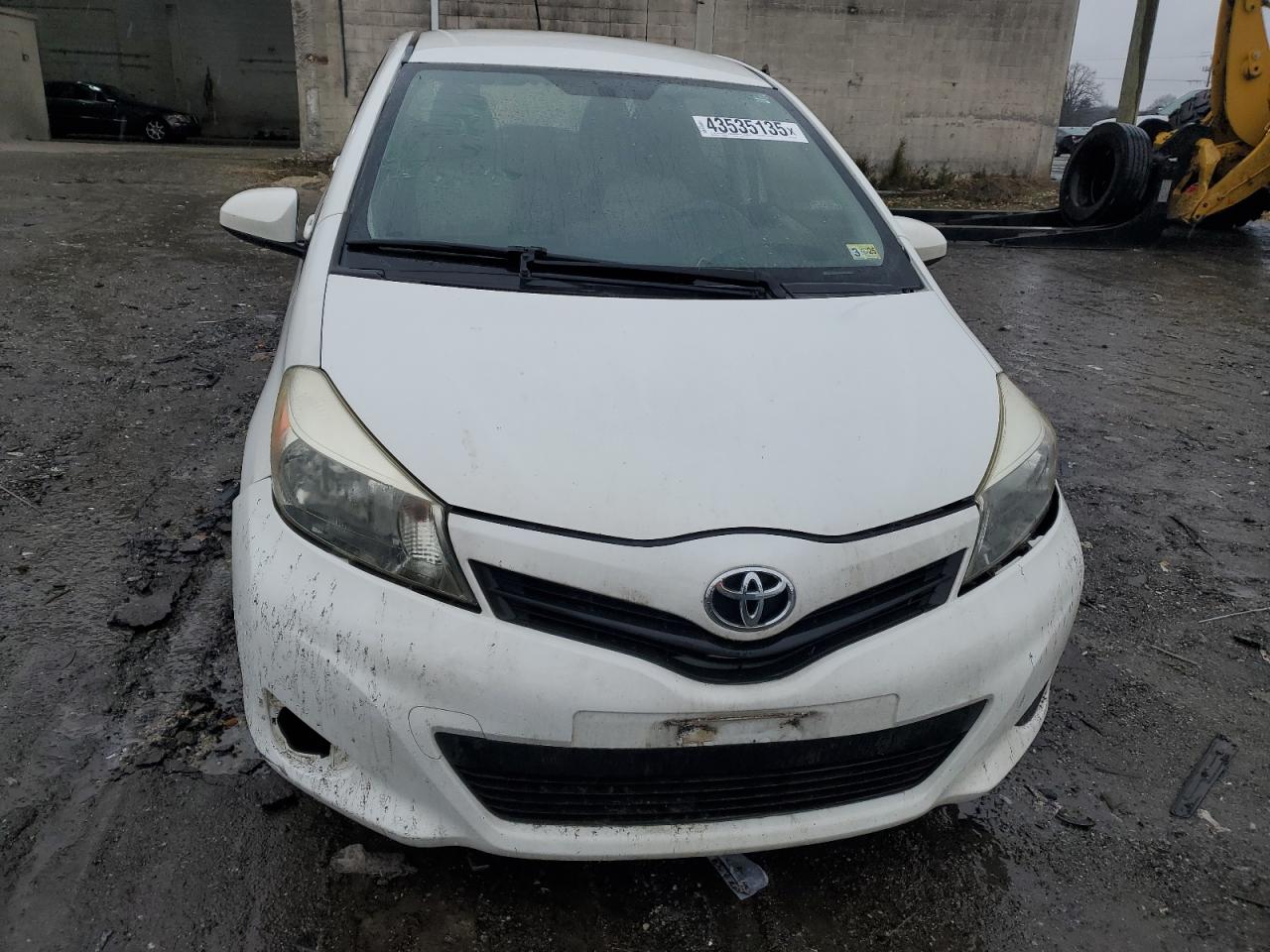 2012 Toyota Yaris VIN JTDKTUD38CD529429 Copart auction photo, front end / minor dent/scratches damage thumbnail 5