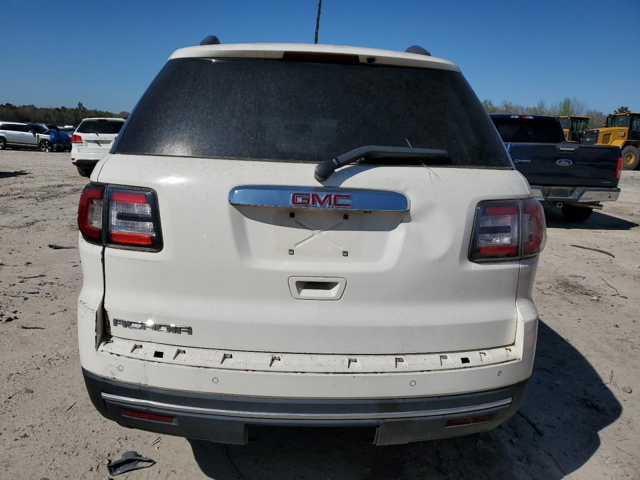 2015 GMC Acadia VIN 1GKKRNED7FJ290820 Copart auction photo, minor dent/scratches damage thumbnail 6