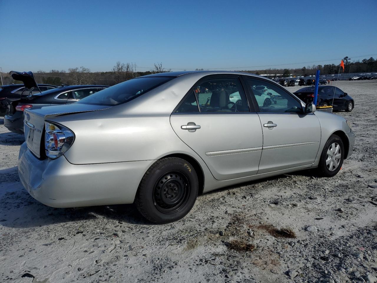 2006 Toyota Camry VIN 4T1BE32KX6U705153 Copart auction photo, rear end damage thumbnail 3