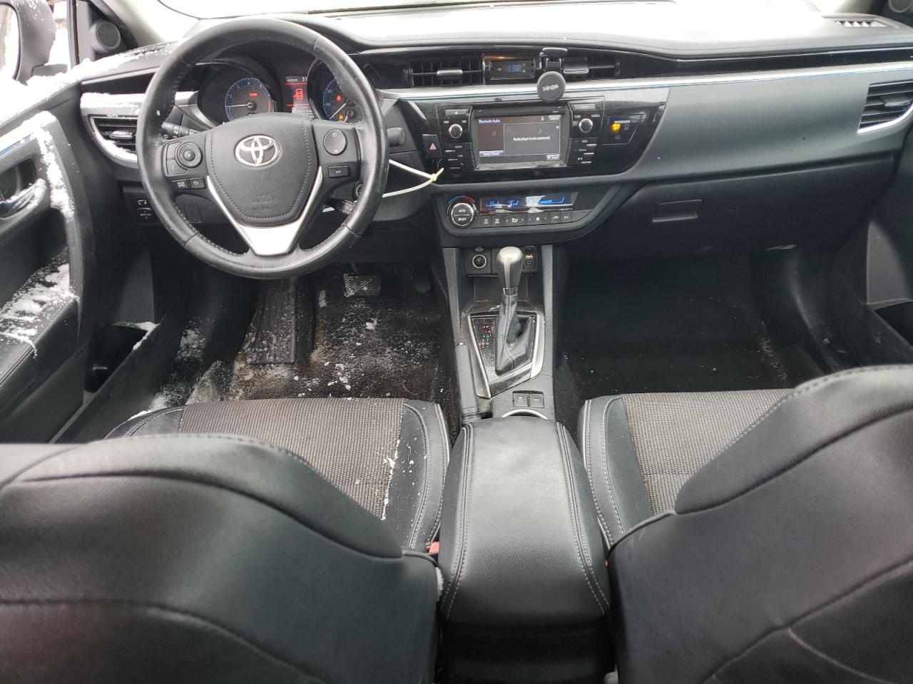 2015 Toyota Corolla VIN 2T1BURHE8FC280573 Copart auction photo, front end / side damage thumbnail 8