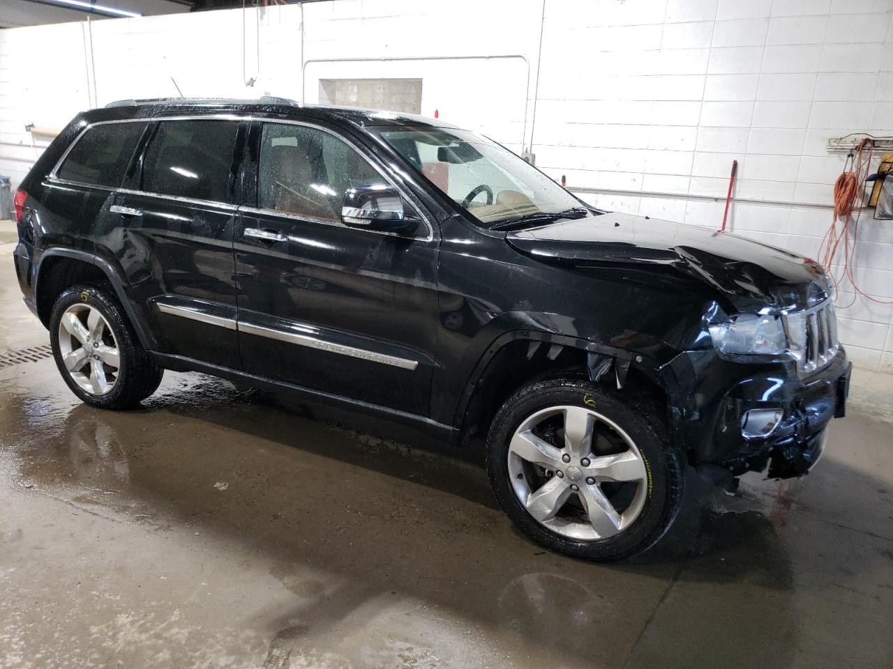 2012 Jeep Grand Cherokee VIN 1C4RJFCG2CC195022 Copart auction photo, front end / rear end damage thumbnail 4