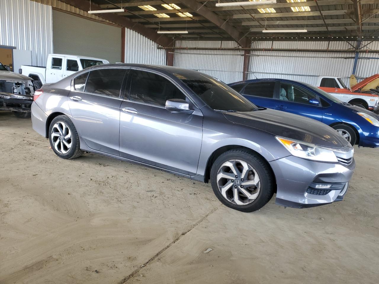 2017 Honda Accord VIN 1HGCR3F86HA042522 Copart auction photo, vandalism / side damage thumbnail 4