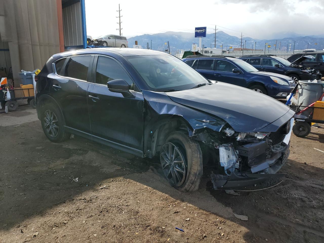 2018 Mazda CX-5 VIN JM3KFBCM6J0409484 Copart auction photo, front end / side damage thumbnail 4