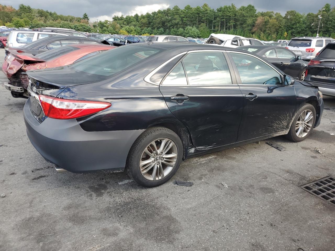 2015 Toyota Camry VIN 4T1BF1FK8FU061891 Copart auction photo, front end damage thumbnail 3